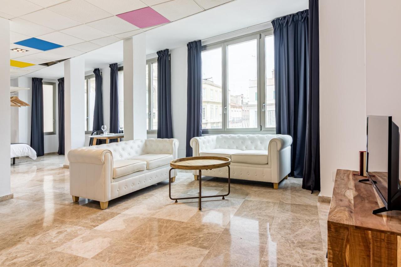 Saenz Suites Gallery By Bossh! Apartments Málaga Extérieur photo