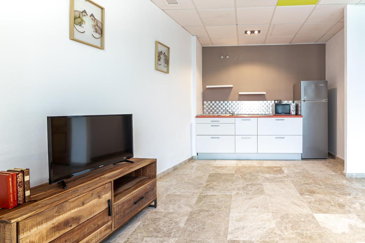Saenz Suites Gallery By Bossh! Apartments Málaga Extérieur photo