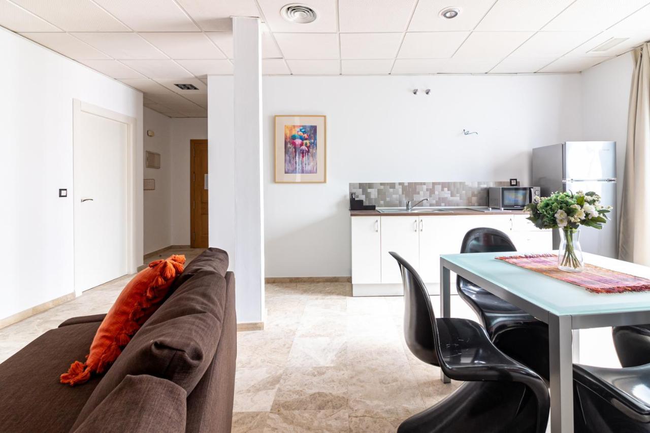 Saenz Suites Gallery By Bossh! Apartments Málaga Extérieur photo