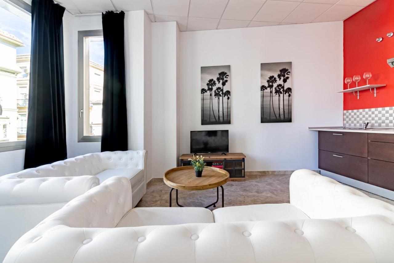 Saenz Suites Gallery By Bossh! Apartments Málaga Extérieur photo