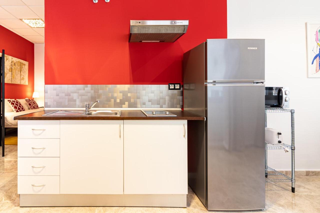 Saenz Suites Gallery By Bossh! Apartments Málaga Extérieur photo